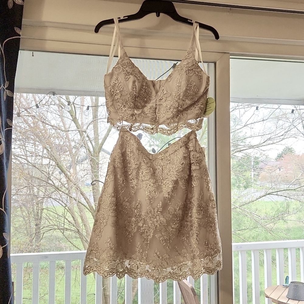 NWT! Prom Dress
